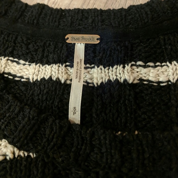 Free People Cropped Sweater Shirt - Picture 2 of 3